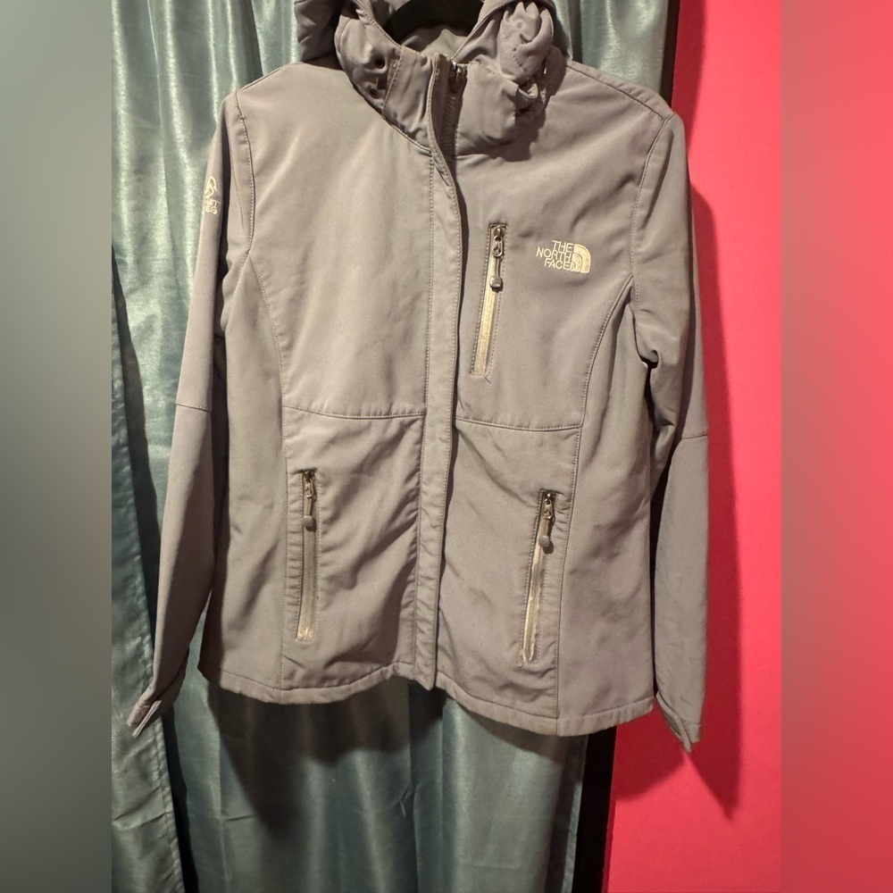 Gray NorthFace Women’s Jacket W/Removable Hood 3 Front Pockets Size Med